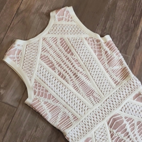 UK Forever Unique Sleeveless Embroidered Bodycon Bandage Dress, Size 0 - Picture 12 of 16